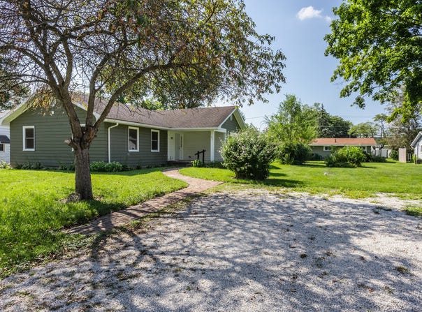 857 Walnut Street, Greenfield, IN 46140