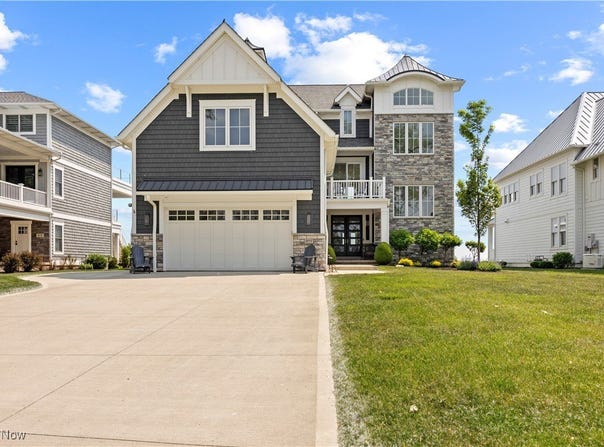 377 Lakewood, Lakeside Marblehead, OH 43440