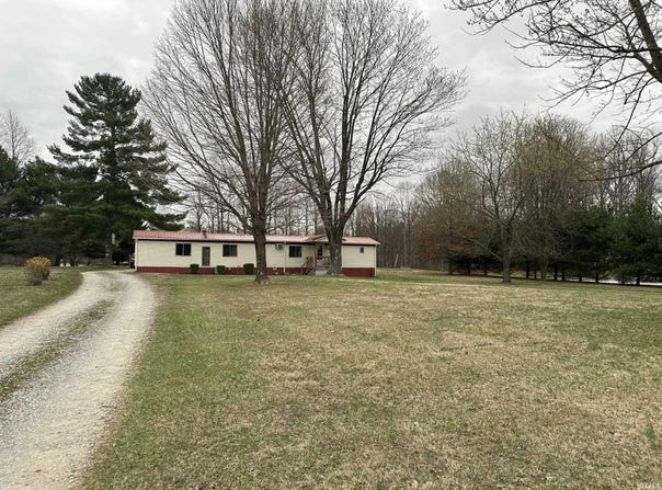 153 Patricia Lane, Bedford, IN 47421