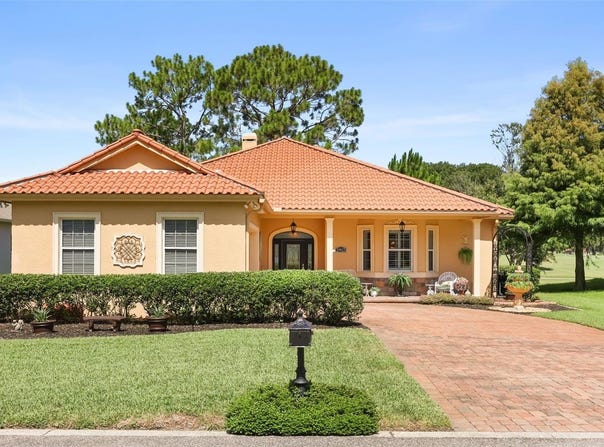 29925 CYPRESS POINTE, TAVARES, FL 32778