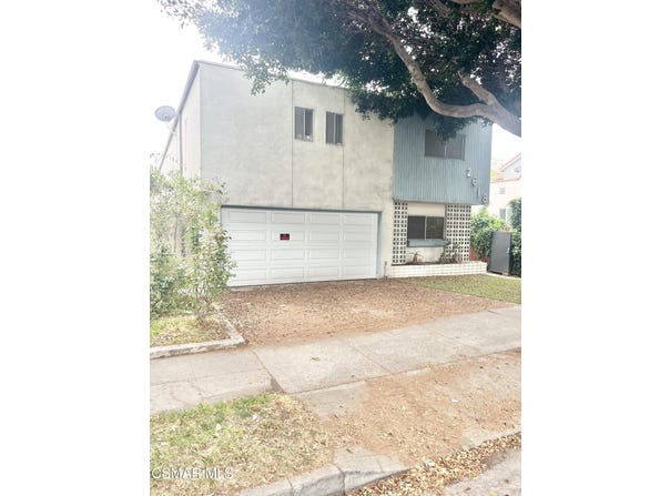 2618 Arizona Avenue, Santa Monica, CA 90404