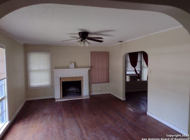 415 NORTH, San Antonio, TX 78201-3727