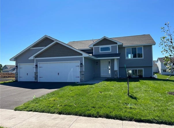 3454 237th Avenue NW, Saint Francis, MN 55070
