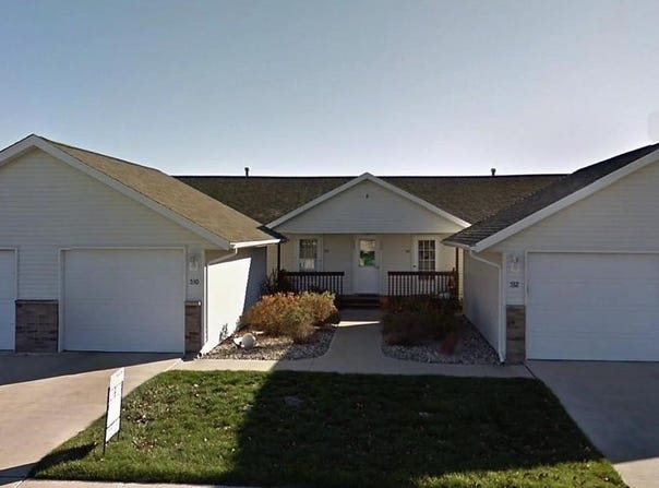 534 Iris Ave, Tiffin, IA 52340