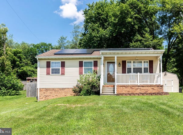 3229 GRANDVIEW ROAD, HANOVER, PA 17331