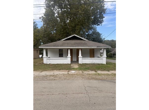 741 N 10th Street, Poplar Bluff, MO 63901