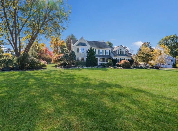 1 HIDDEN LANE, DOYLESTOWN, PA 18901