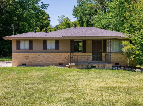 2332 2ND PLACE, CENTER POINT, AL 35215