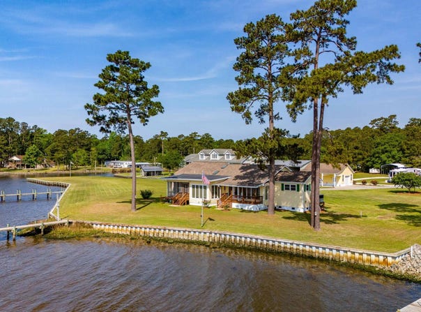 225 Tempe Gut Road, Bayboro, NC 28515