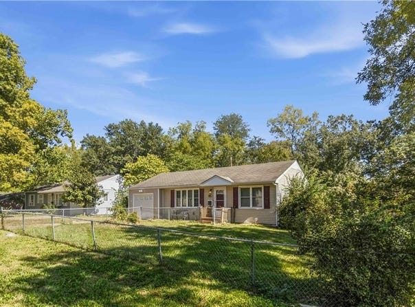 9643 McGee Street, Kansas City, MO 64114