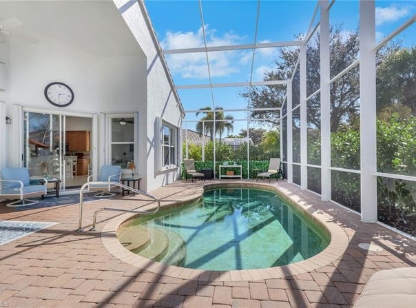 20515 Foxworth Cir, ESTERO, FL 33928