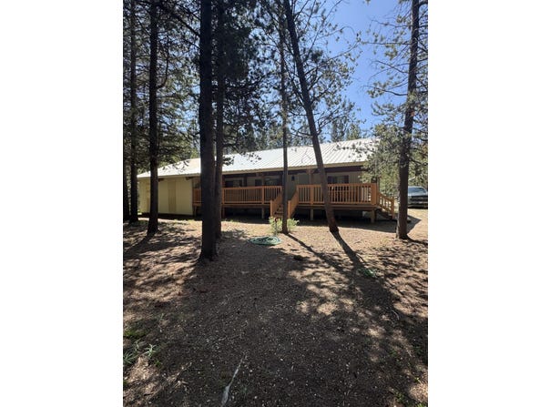 11617 Chinquapin Drive, Crescent Lake, OR 97733