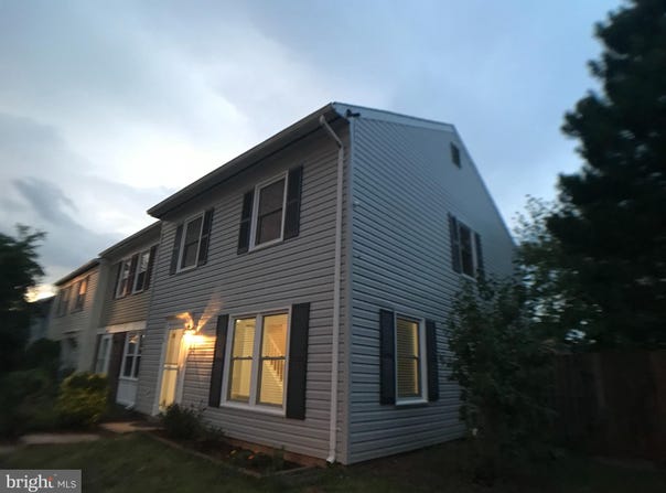 8970 MILES PL, MANASSAS, VA 20110