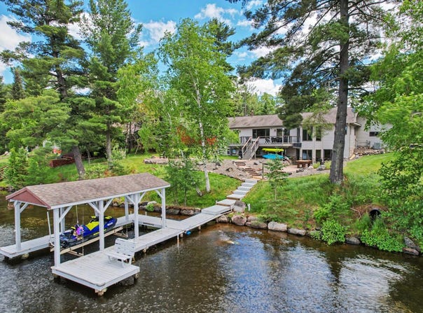 203 RIVER ST, Eagle River, WI 54521