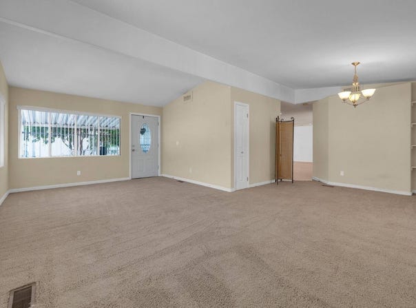 1212 H Street, Ramona, CA 92065
