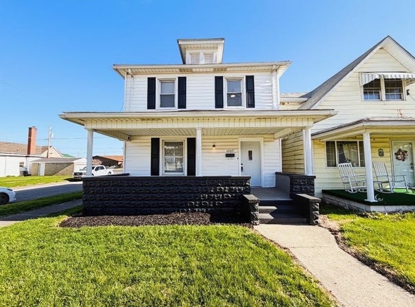 1727 Pine St., Kenova, WV 25530