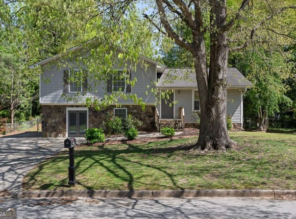 8876 Ashwood, Riverdale, GA 30274