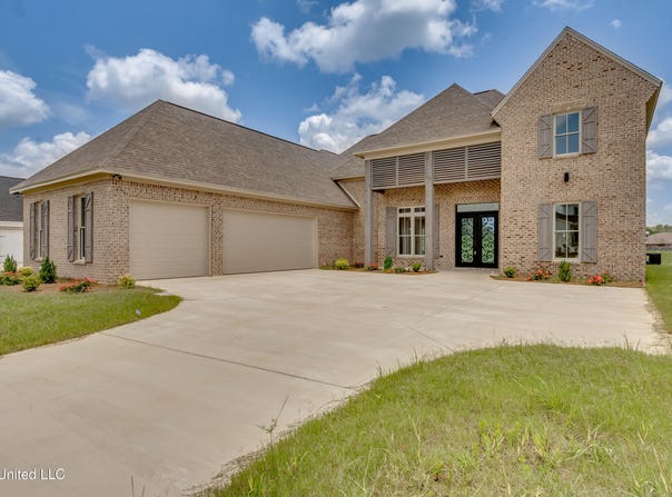 134 Genoa Drive, Madison, MS 39110