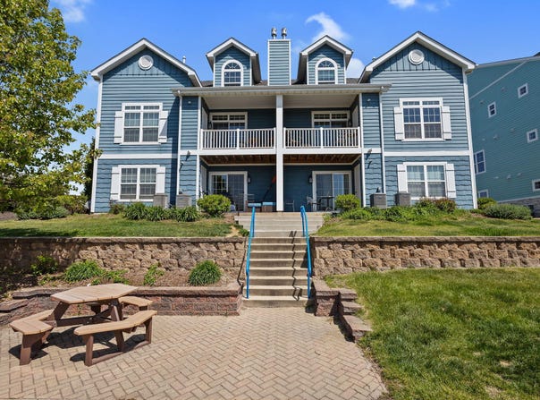 6009 S Dune Harbor Drive, Portage, IN 46368