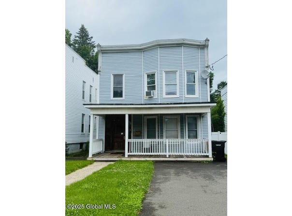 527 Pawling Avenue, Troy, NY 12180