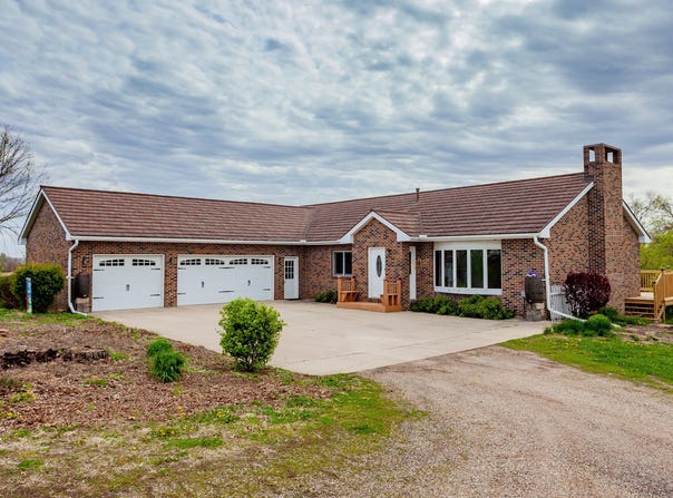 5554 W 122nd Street N, Mingo, IA 50168