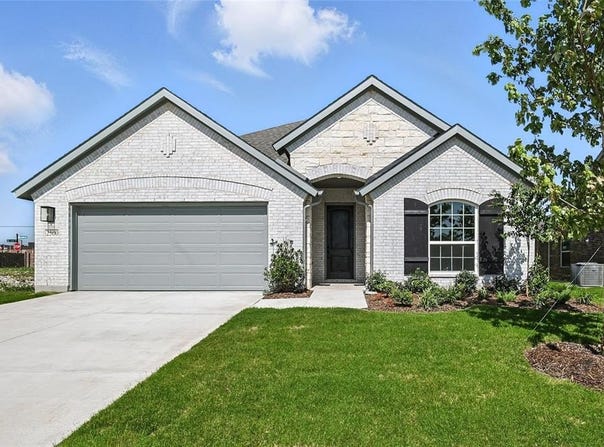 2500 Rocket Bend Drive, Anna, TX 75409