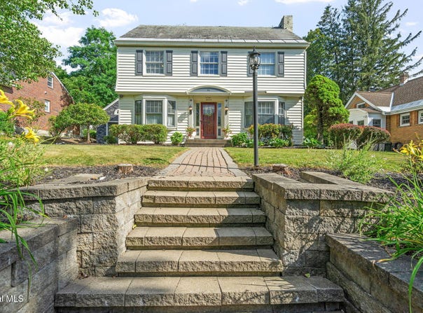 1726 Wendell Avenue, Schenectady, NY 12308