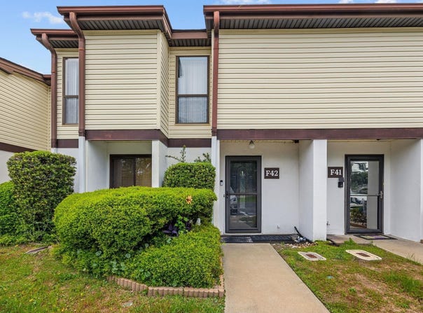 1012 Possum Trot Rd., North Myrtle Beach, SC 29582