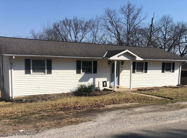 250-260 S 13th Street, Hamilton, IL 62341
