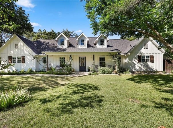 325 Short Street, Cedar Hill, TX 75104