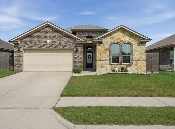 1014 Imperial Dr., Portland, TX 78374