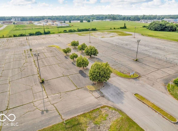 3131 S 3rd Place, Terre Haute, IN 47802