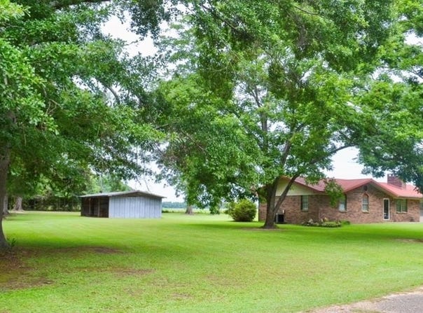 225 Royce Ln, Dothan, AL 36301