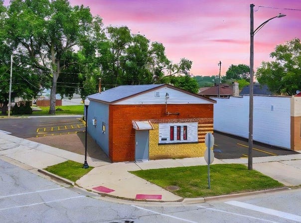 1403 Michigan Street, Hammond, IN 46320
