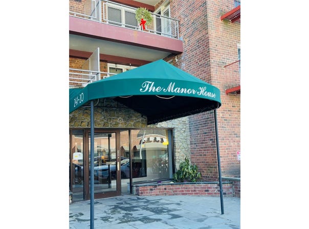 241-20 Northern Blvd, Douglaston, NY 11362