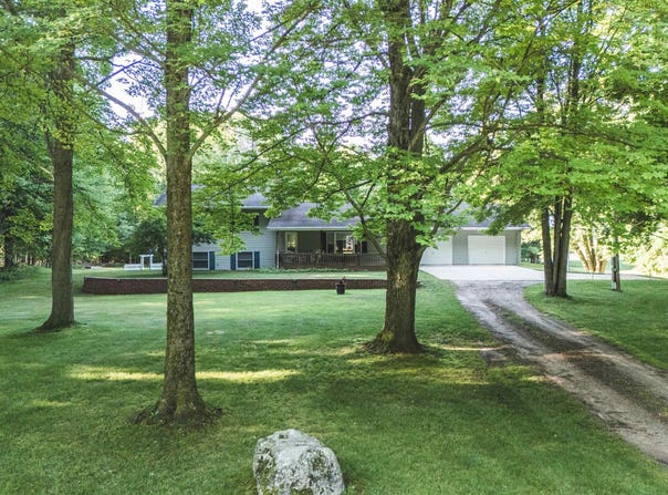4751 W Vernon, Weidman, MI 48893