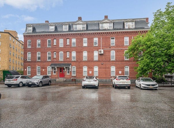 90 Appleton Street, Lowell, MA 01852