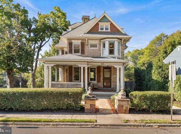 135 UNION Street, DOYLESTOWN, PA 18901