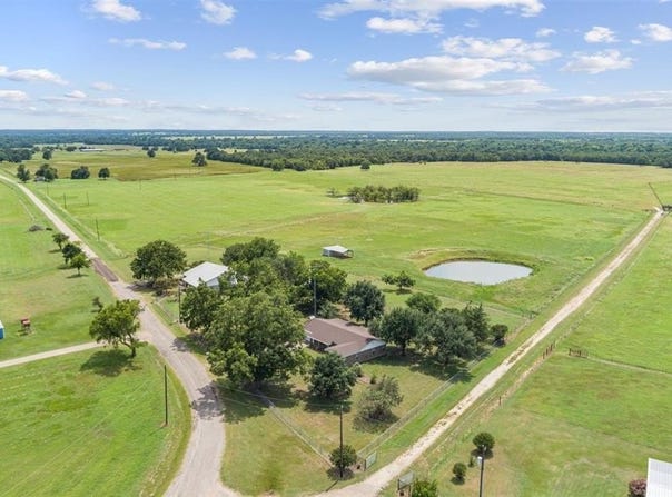930 Lcr 724, Thornton, TX 76687