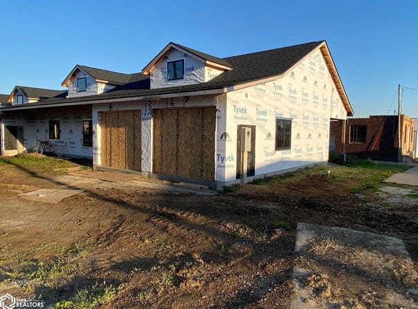 302 Perry Street, Leighton, IA 50143