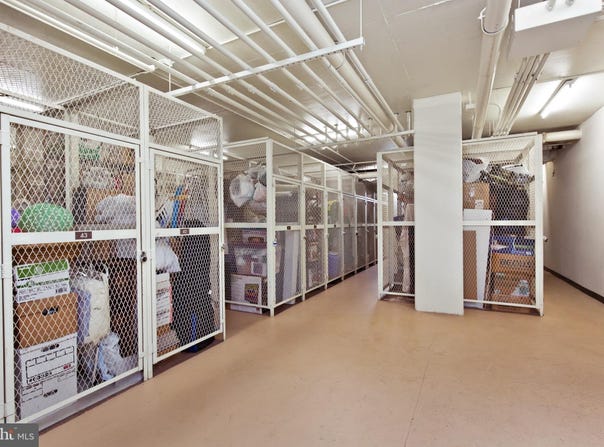 1016 S WAYNE STREET, ARLINGTON, VA 22204