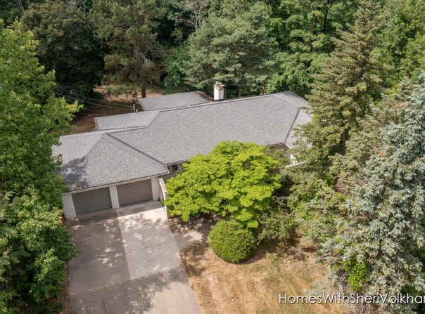 303 4 Mile Road NW, Comstock Park, MI 49321