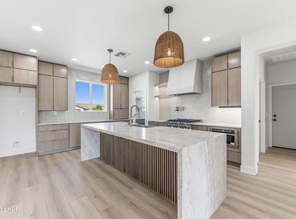 2250 Eastern St, Kingman, AZ 86401