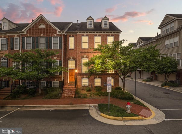 7980 VIGNE COURT, VIENNA, VA 22182