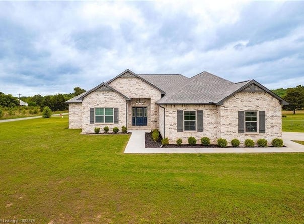 477387 E 1090 RD, Roland, OK 74954