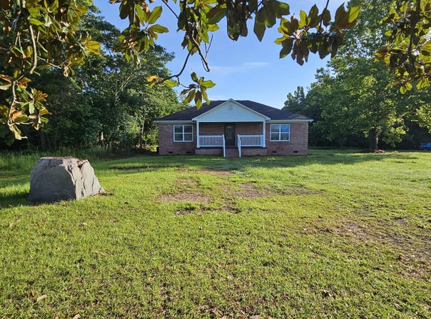 1158 Dewitt Street, Manning, SC 29102