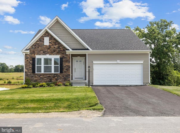 262 QUILLWORTH ROAD, INWOOD, WV 25428