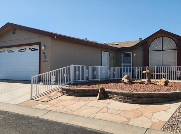 1545 E El Rodeo Rd, Fort Mohave, AZ 86426