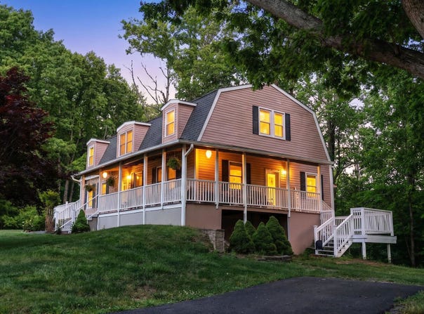 875 CAMPBELLS HOLLOW RD, Middlebrook, VA 24459