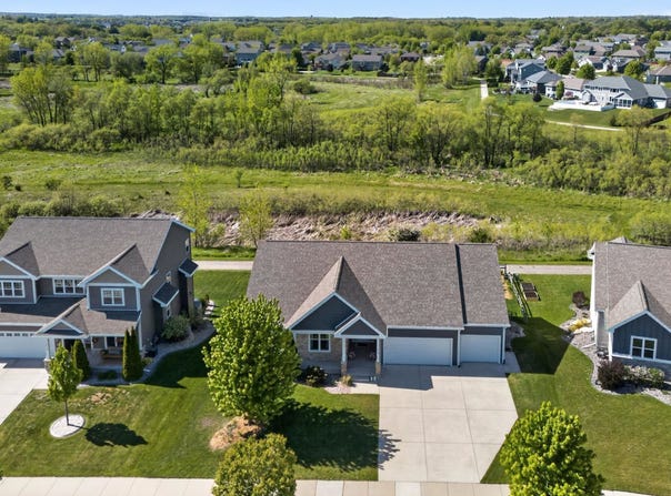 4419 Eagle Ridge Lane, Windsor, WI 53598